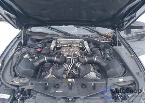 2013 BMW M5 from USA, damaged, VIN WBSFV9C52DC773301